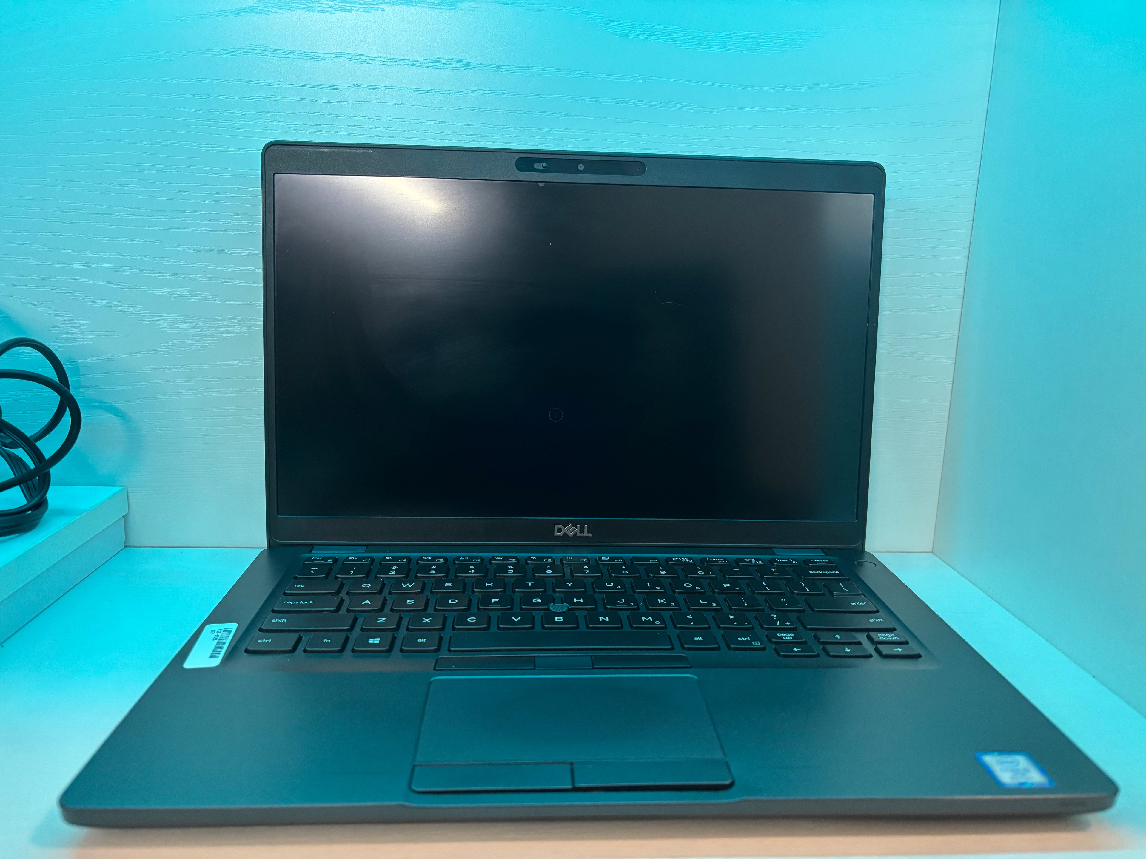 Dell Latitude 5400 laptop with Intel Core i5-8365U 1.9GHz