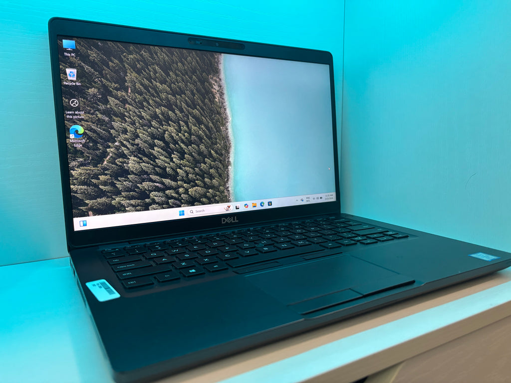 Dell Latitude 5400 laptop with Intel Core i5-8365U 1.9GHz