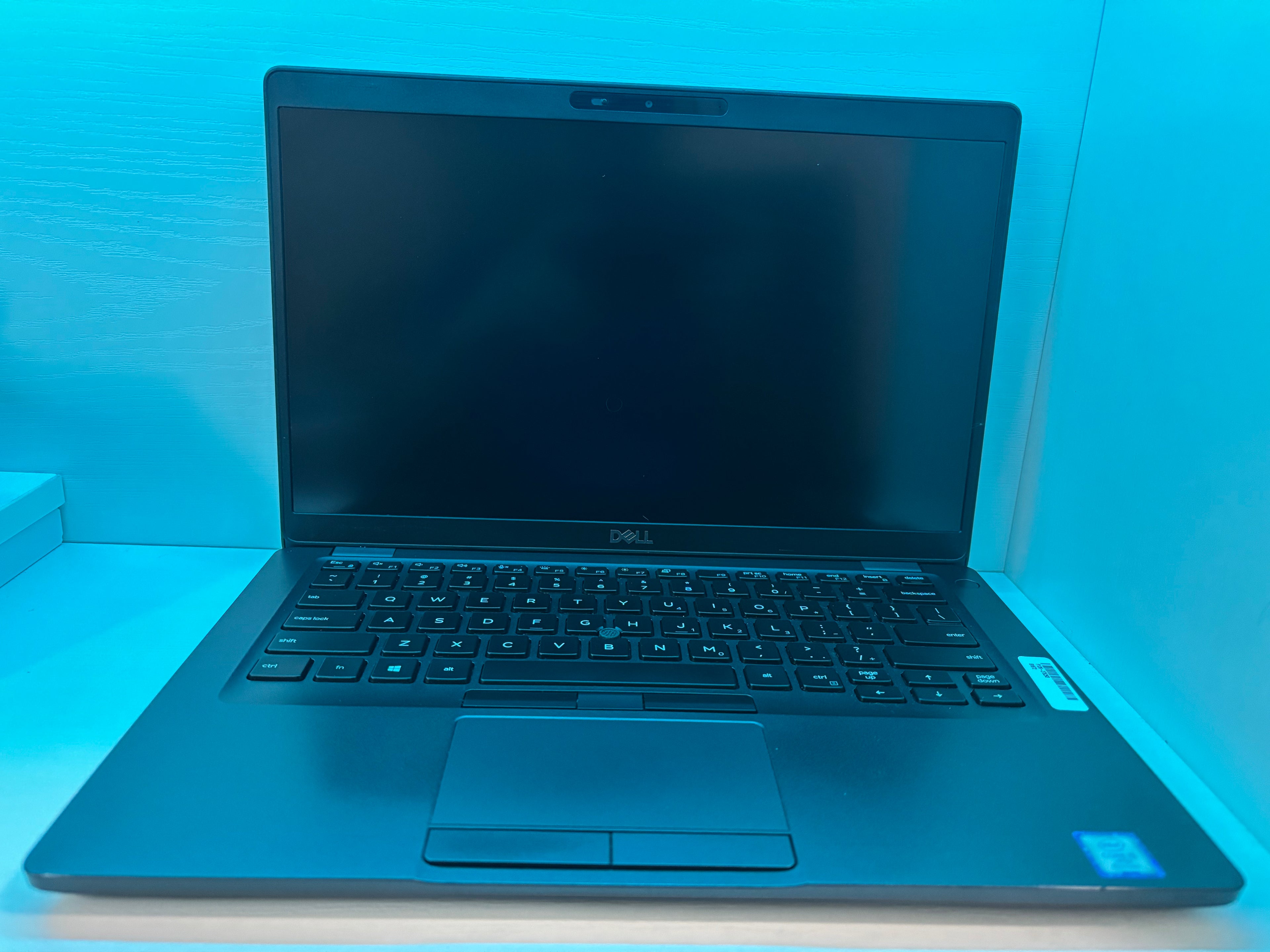 Dell Latitude 5400 laptop with Intel Core i5-8365U 1.9GHz