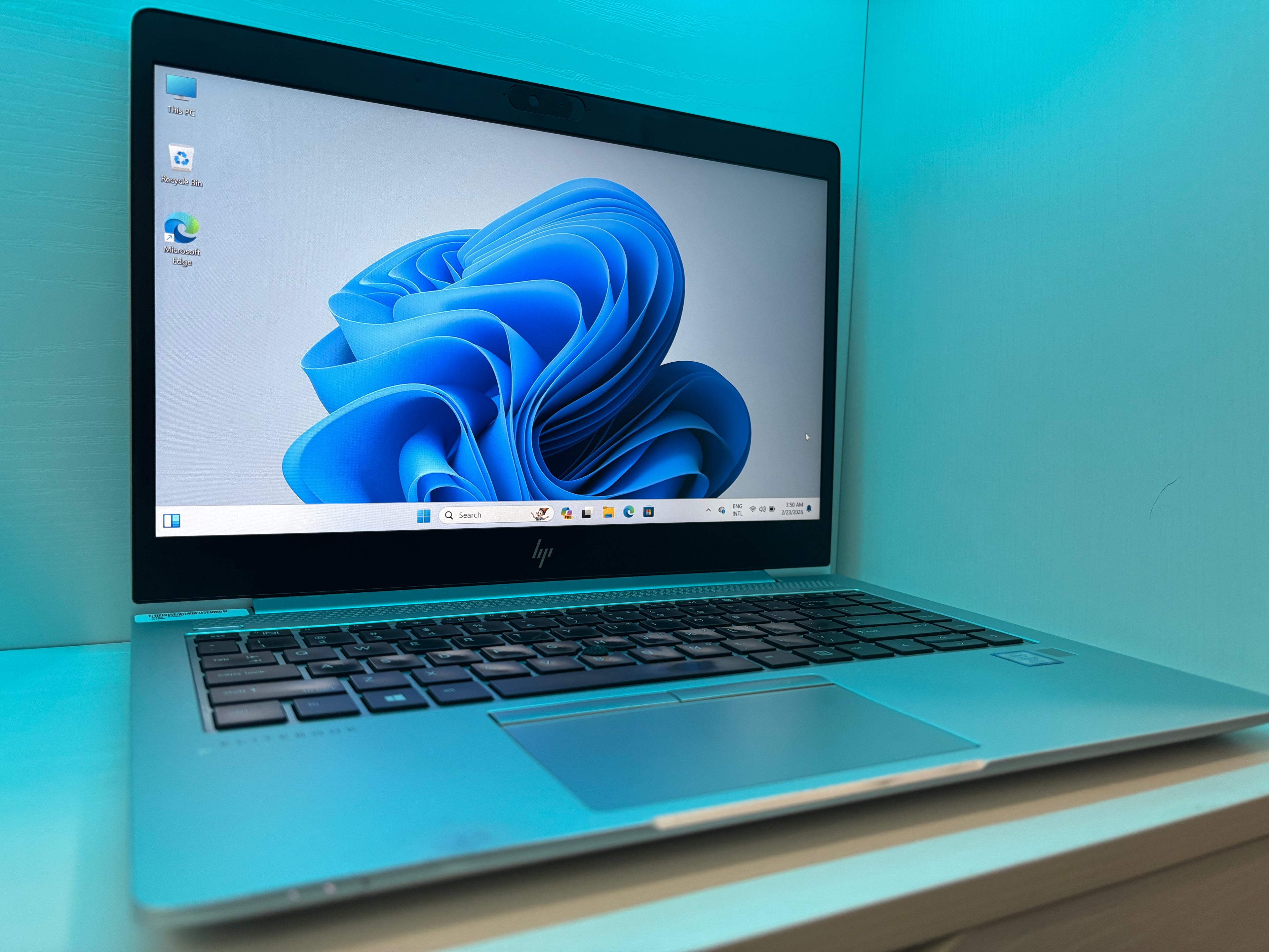 HP EliteBook 840 G5 Laptop, Intel Core i5-8350U 1.9GHz, 8GB RAM, 500GB SSD.