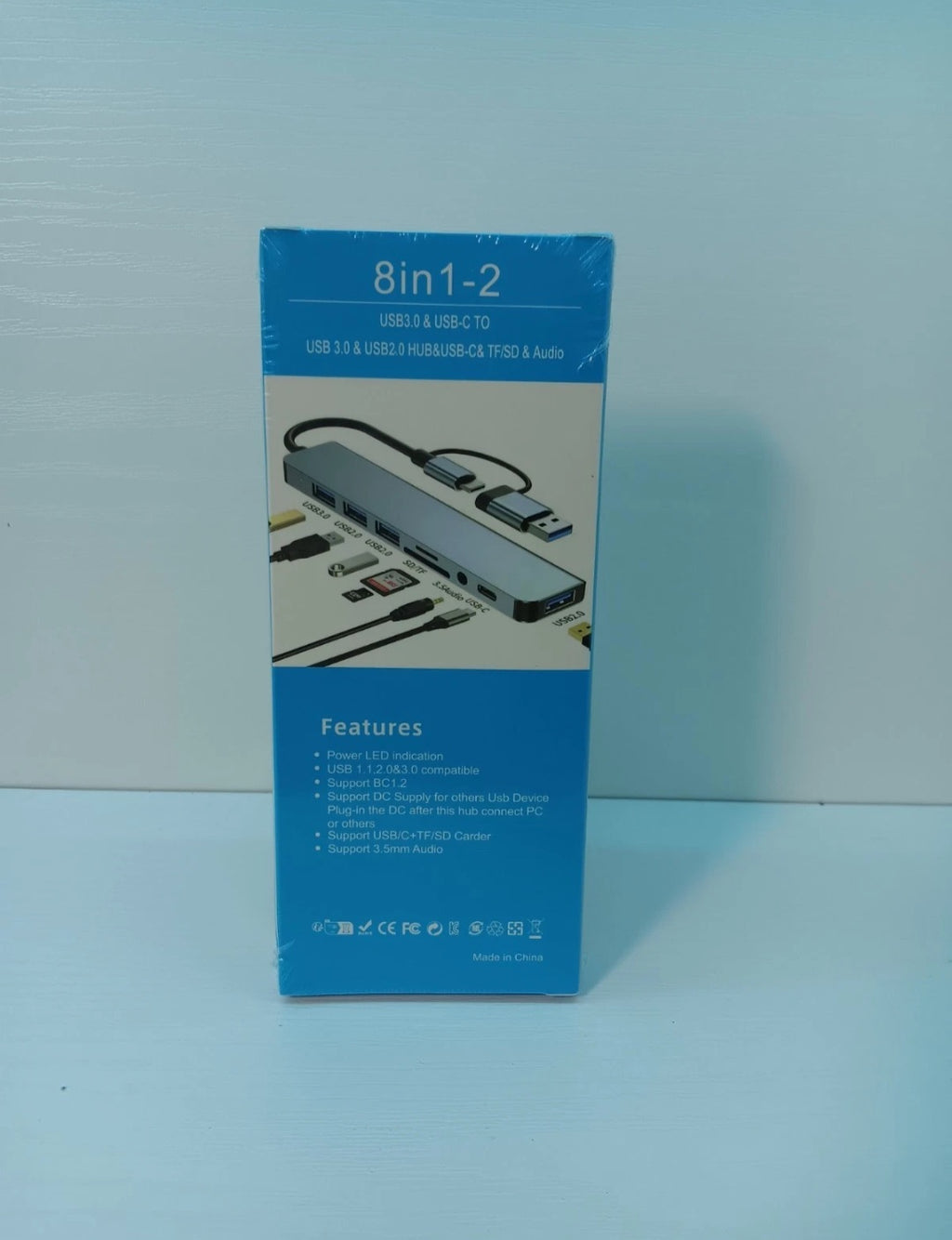 USB C Hub, USB 3.0 Hub, 8-in-1 Aluminum