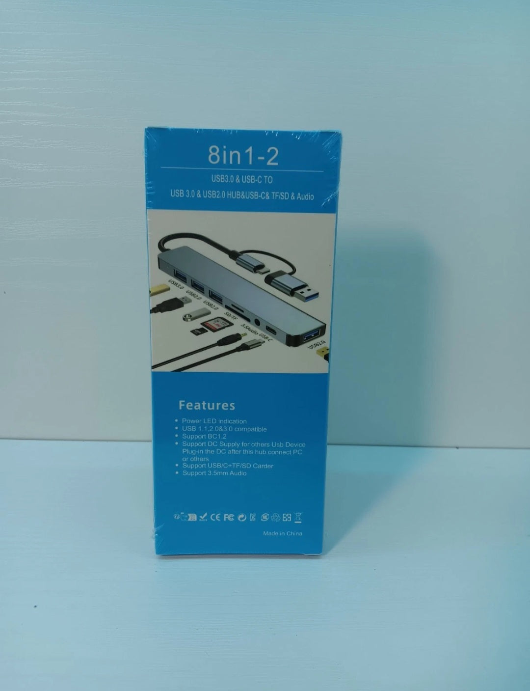 USB C Hub, USB 3.0 Hub, 8-in-1 Aluminum